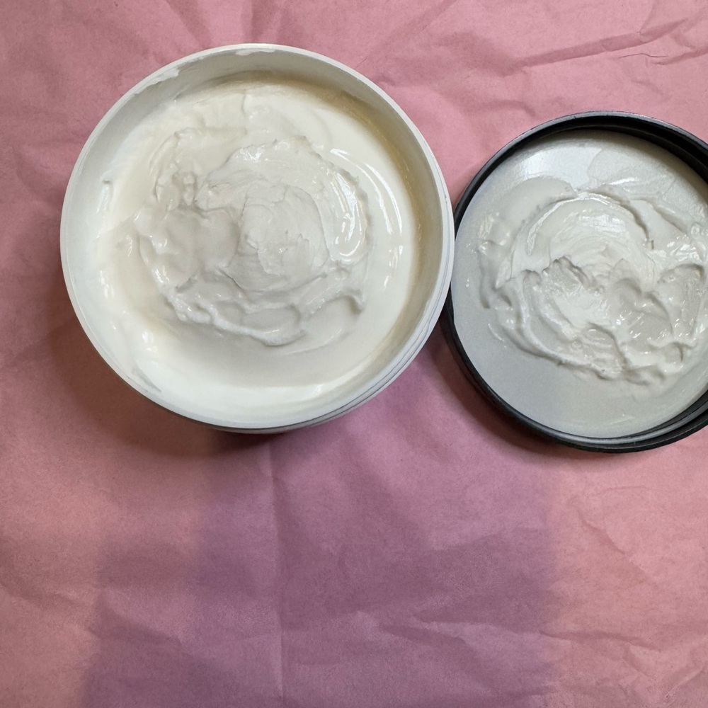 Bath & Body Works Lavender Vanilla Body Butter - Picture 3 of 3